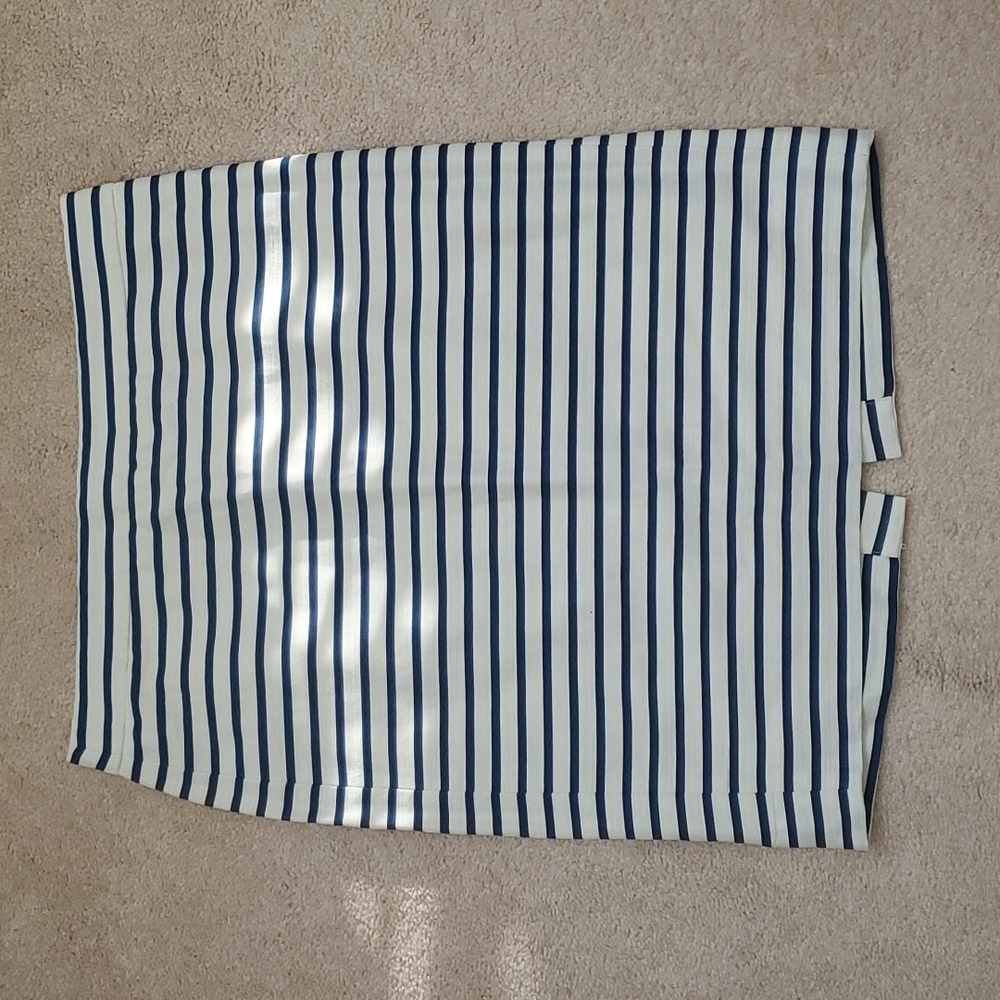 Jcrew factory navy and white/cream striped linen pencil skirt